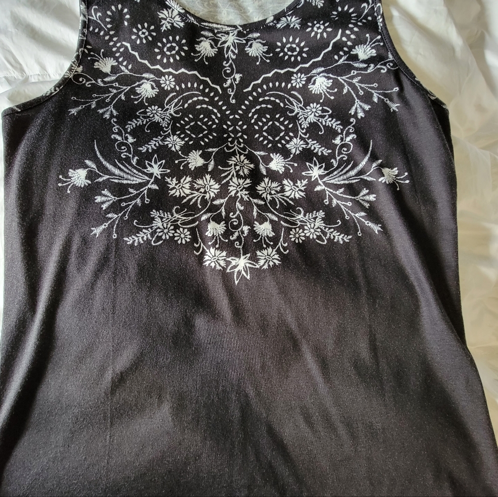 Tshirt tank top, small